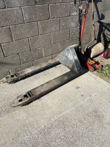 pallet truck