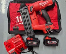 Milwaukee M18 Fuel 18 Gauge 2nd Fix Nail Gun Kit