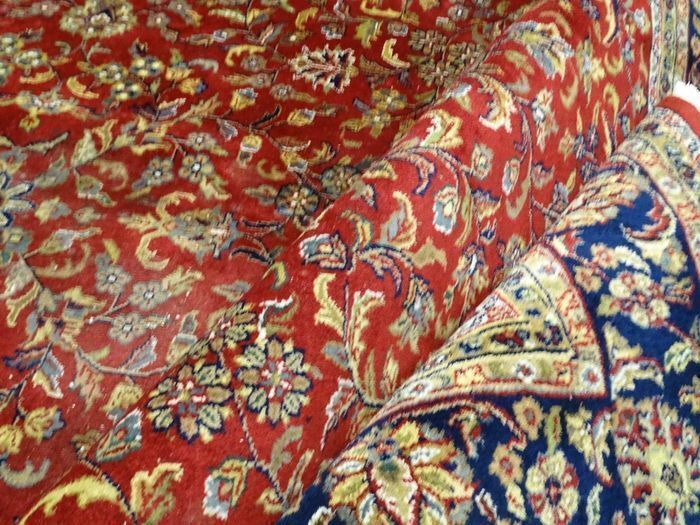 P.ersian Ghoum Rug 340 x 255 cm (GHM)