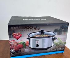 Daewoo 3.5L Slow Cooker. Brand New in Box (Collection Only)