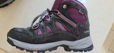 Hiking boots, Womens