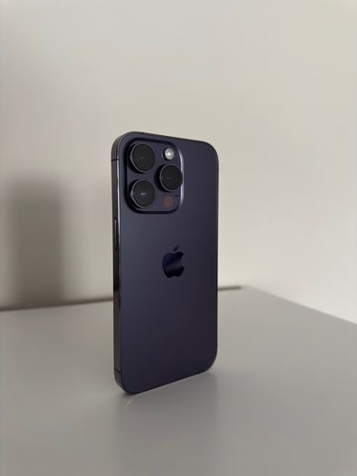 iPhone 14 Pro deep purple