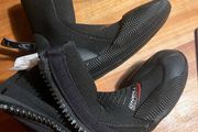 O Neill heat 5mm junior neoprene boots