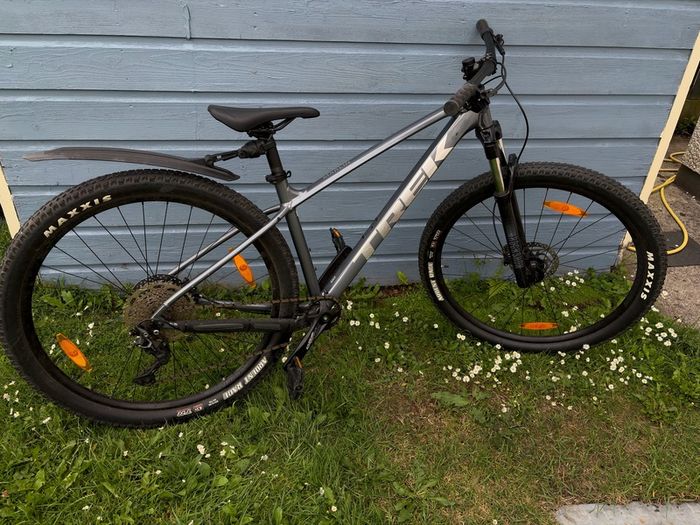trek marlin 7