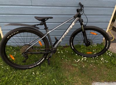 trek marlin 7