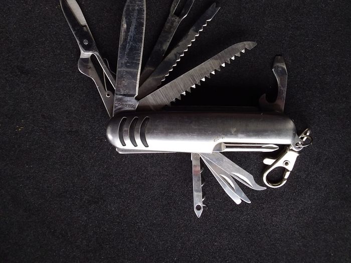 Multifunctional Vintage Folding Pocket-Knife