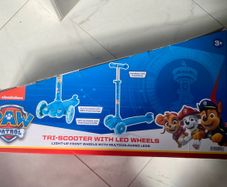 Paw patrol scooter, age 3+