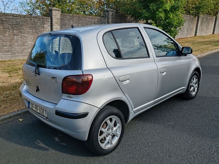 2006 Toyota Yaris