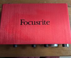 Focusrite Scarlett 2i4