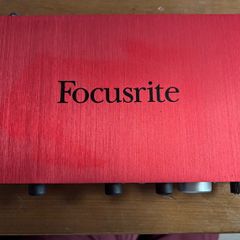 Focusrite Scarlett 2i4