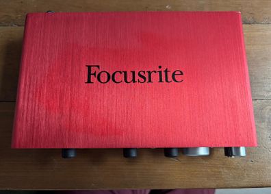 Focusrite Scarlett 2i4