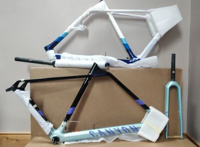 2 x canyon Inflite cyclocross (gravel) frames