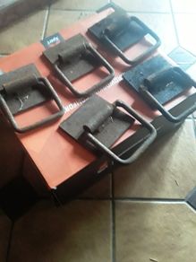 Trailer  Anchors