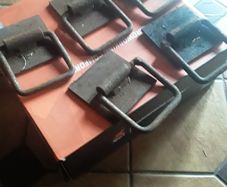 Trailer  Anchors