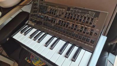 Roland JD-08 Boutique Synthesizer in excellent Condition