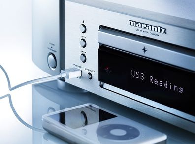 Multi Award winning CD player Marantz CD-6004 pristine Boxed with all accessories fully serviced
