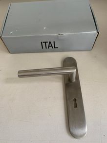 Handle