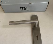 Handle