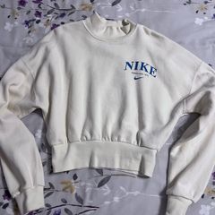 Nike sweater