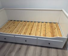 ikea day-bed hemnes
