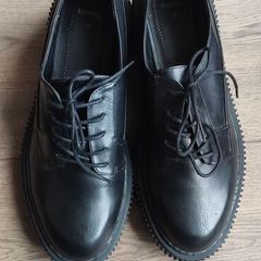 Bershka shoes size 39