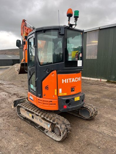 Hitachi Zaxis 26