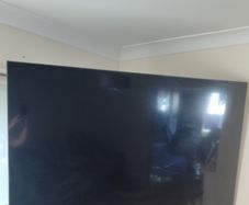 Lg smart TV 65 inch