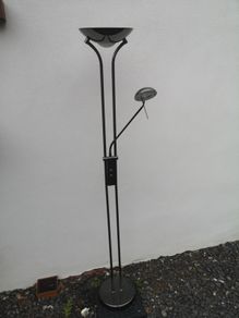 Floor lamp