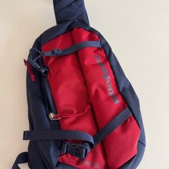 Patagonia Atom 8L Sling Bag Red & Navy