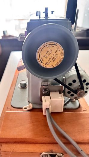 sewing machine