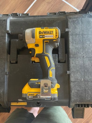 Dewalt DCF787 Impact Driver