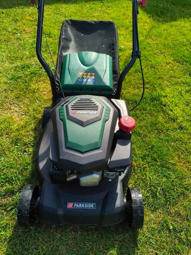 Lawnmower
