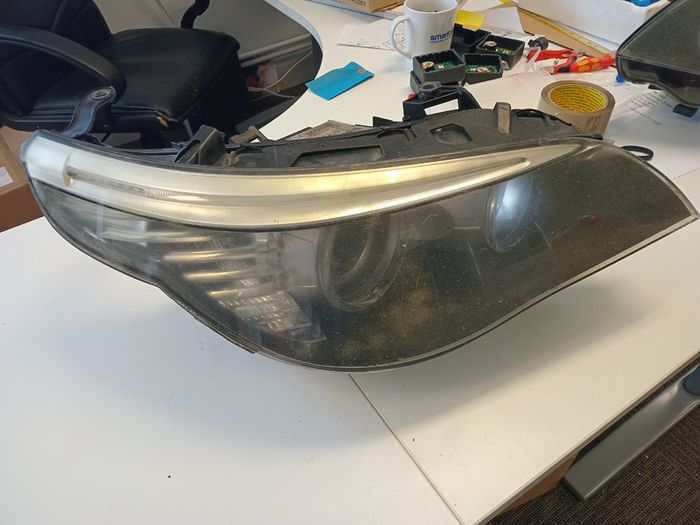 E60 FRONT driver side headlight x 1