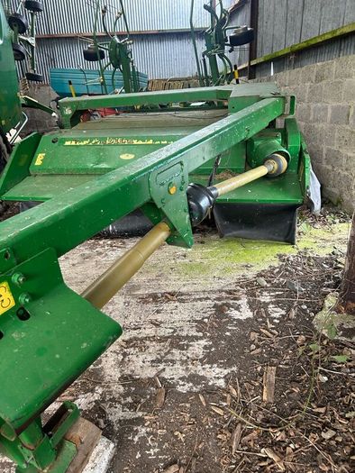 John Deere 1365 mower