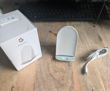 Google Pixel Stand (2nd Gen) - Wireless Charger
