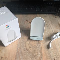 Google Pixel Stand (2nd Gen) - Wireless Charger