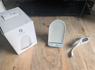 Google Pixel Stand (2nd Gen) - Wireless Charger