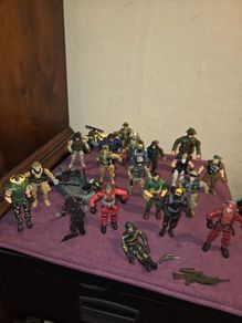 Vintage Toy Soldiers Lot