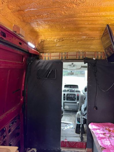 camper van for Sale Has solar panel roof vent Sink gas cooker 12 V microwave