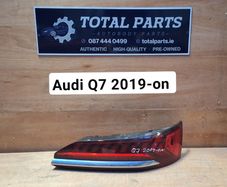 Audi Q7 2019-on  right taillight