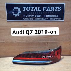 Audi Q7 2019-on  right taillight