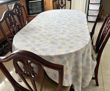 Extendable table on wheel