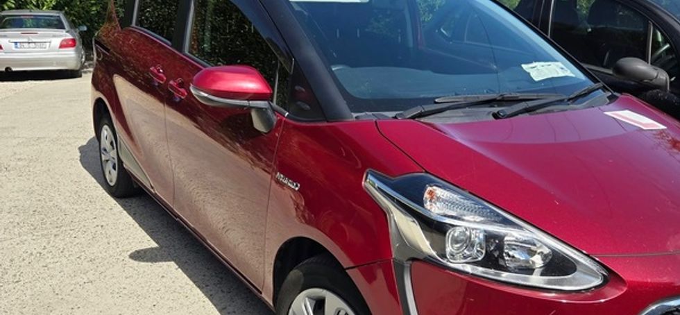 2018 Toyota Sienta