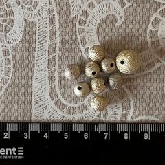 Beads jewellery making crafts