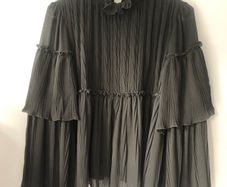 Ladies stunning blouse size 10