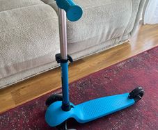3 Wheel Scooter