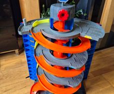 Hot Wheels City Mega Garage Playset