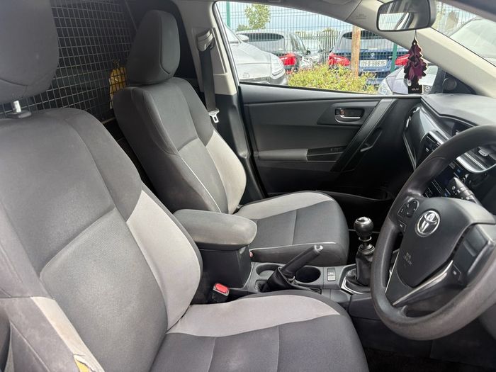 2019 Toyota Auris Van 1.4L Diesel CVRT 04/2027 + Taxed