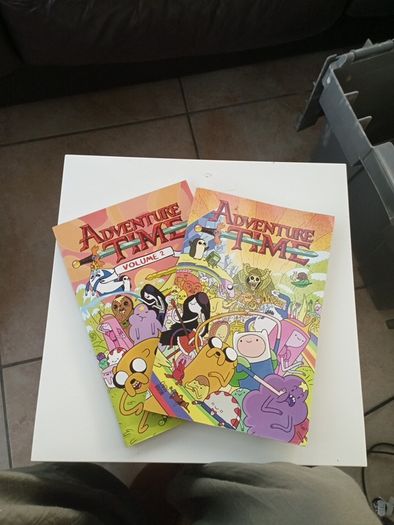 2 Piece adventure time comic bundle