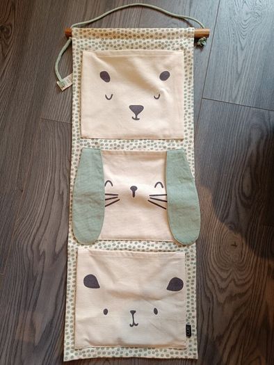 Carolyn donnelly baby storage hanger